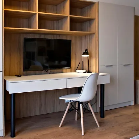 Wolska Serviced Apartment